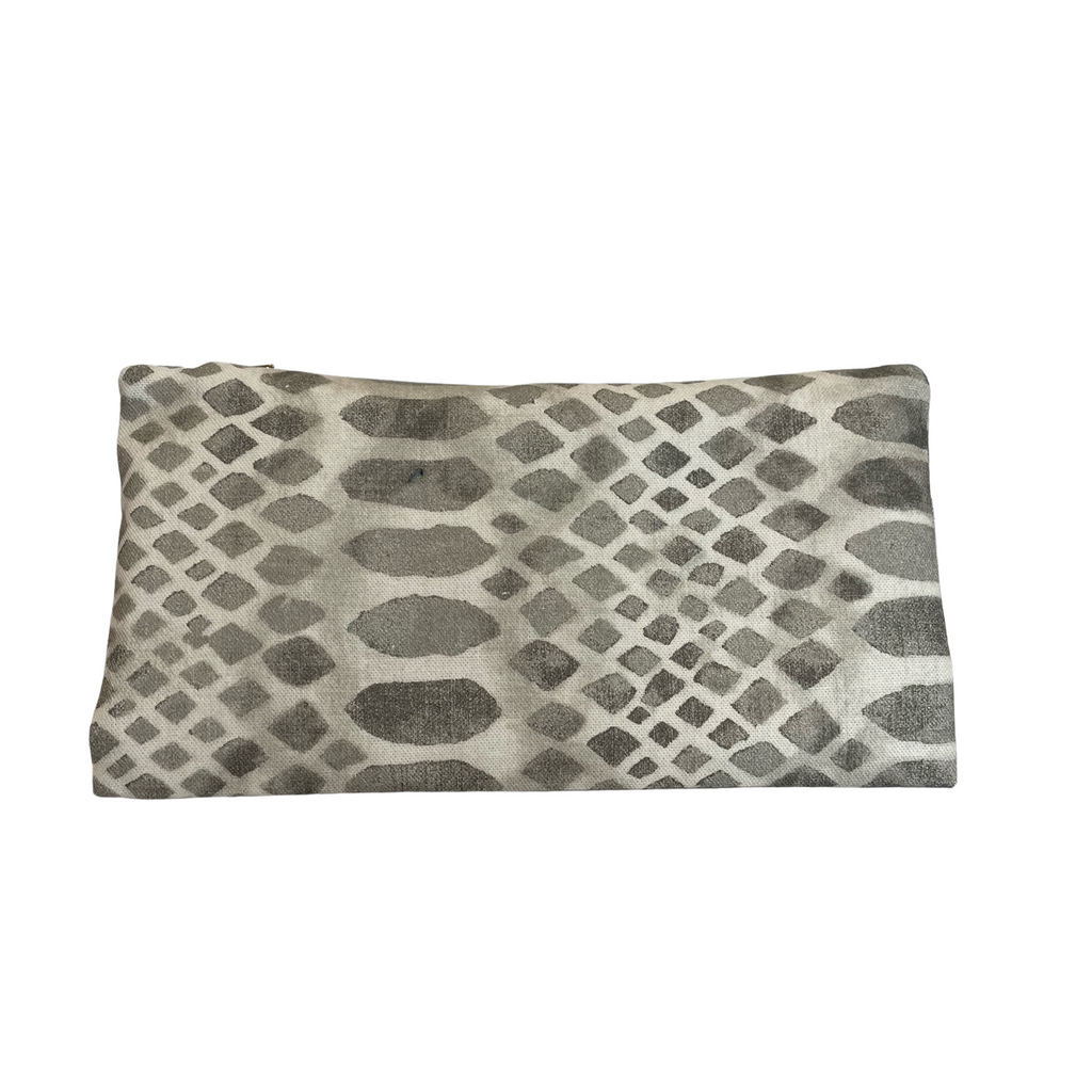Pouch in Snakeskin - NESTED