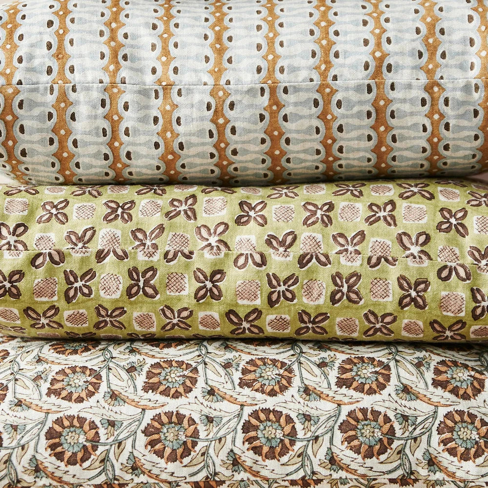 Istanbul Sumac Pillow - Nested