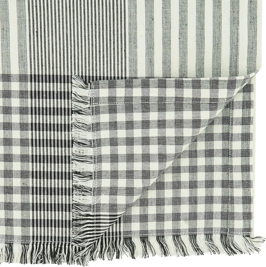 B/W Stripe Design Table Runner - Nested Design