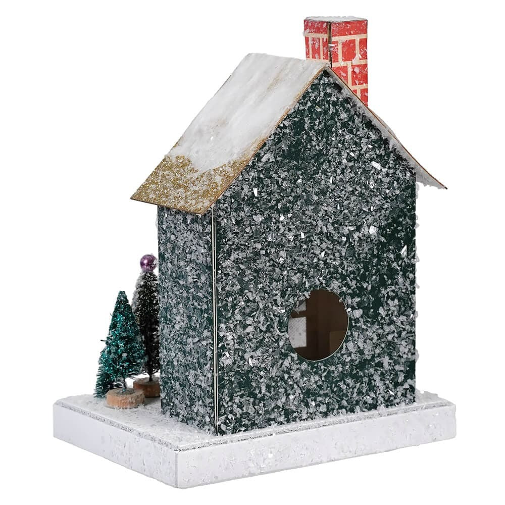 Petite Green House - Nested Design