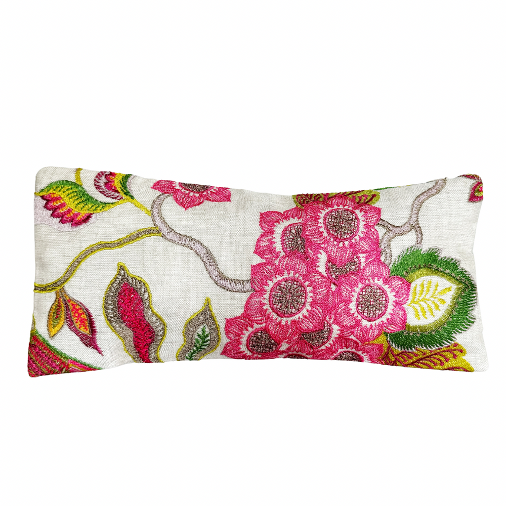 Pouch in Embroidered Floral Pattern - Nested