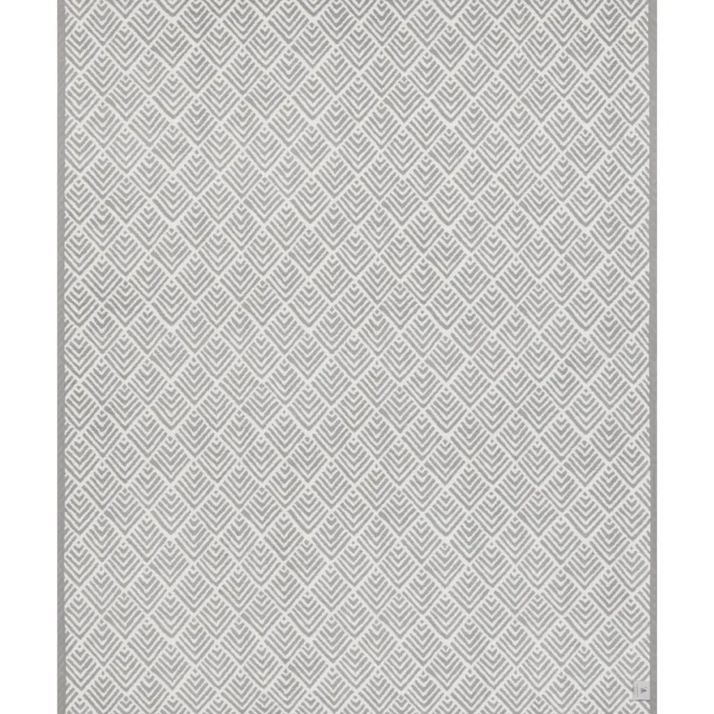 Oyster Cove Diamonds Blanket - Nested