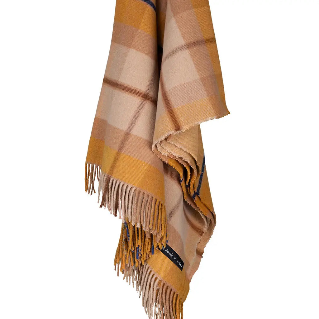 Folk Amber Throw Blanket - Nested